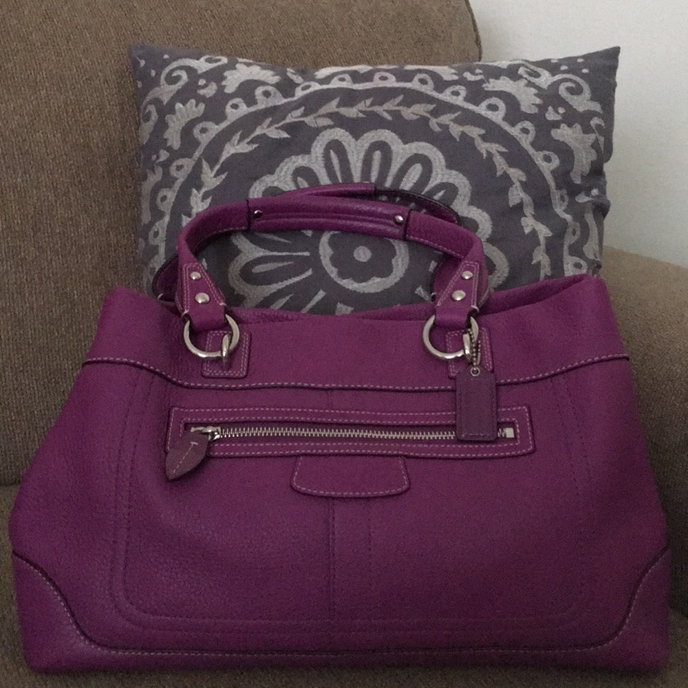 Coach Handbag. The Soft Pebble Collection.